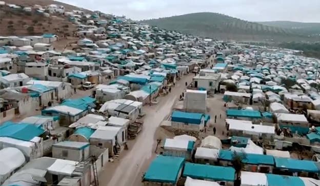 MSB sınırdaki çadırların havadan görüntüsünü paylaştı