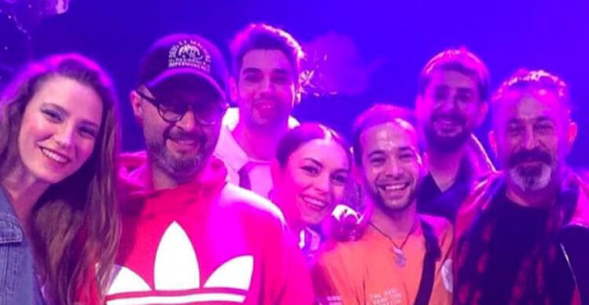 Serenay Sarıkaya ile Cem Yılmaz ‘evleniyor’ iddiası