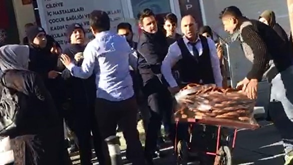 Zabıta memurları neye uğradığını şaşırdı! Hepsini satın aldı