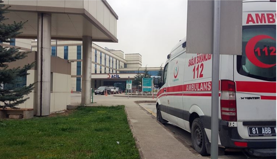 Almanya’da Koronavirüs belirtisi görülen kızını hastaneden kaçırdı