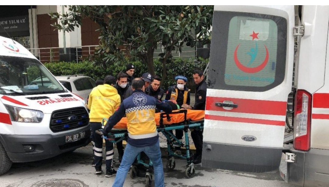 Flaş Flaş :İstanbul’da maske satışında silahlar konuştu! Yaralılar var