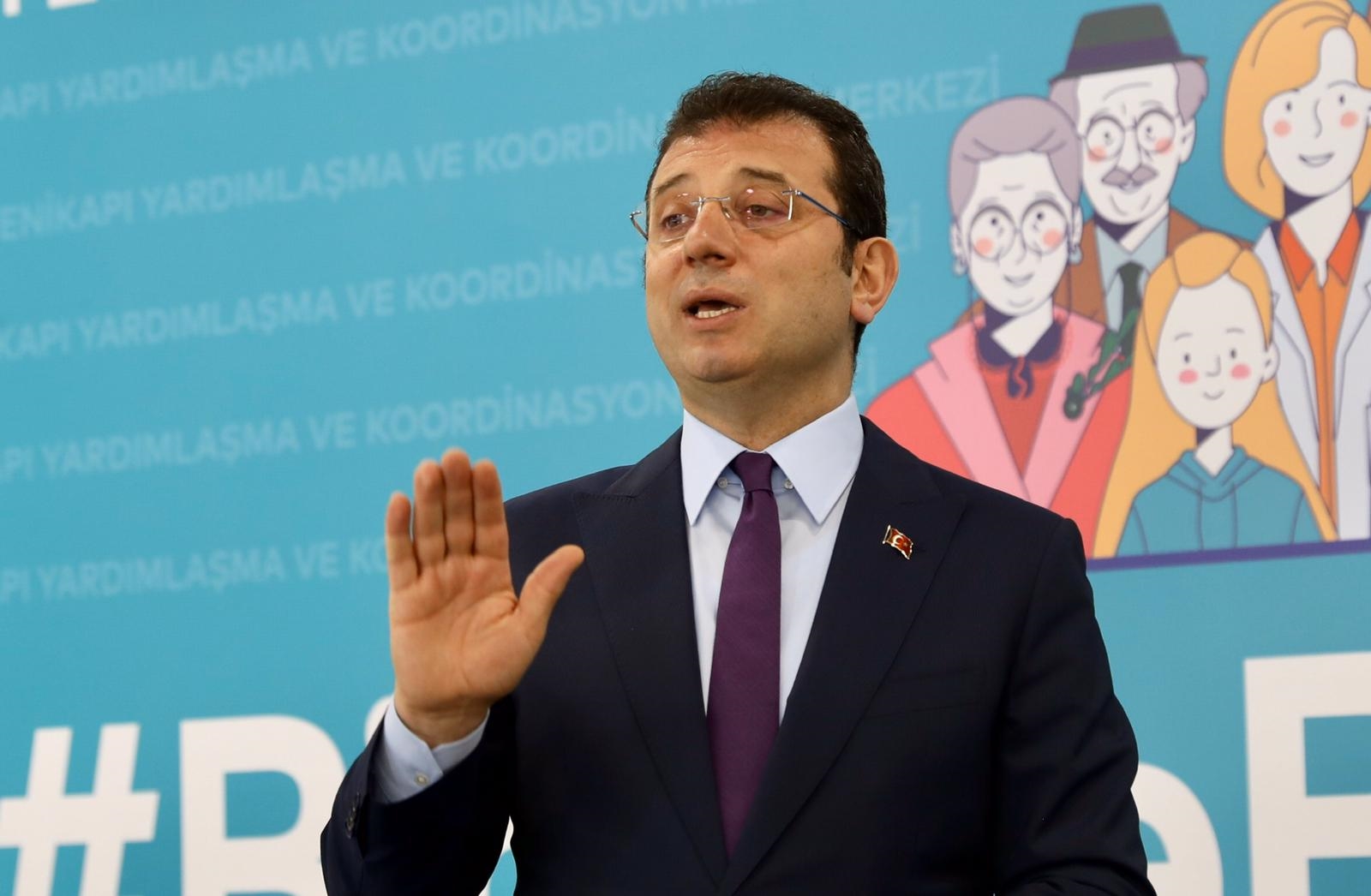 İmamoğlu: Şu an pandeminin Türkiye’deki merkezi İstanbul Vakaların da ne yazık ki ölümlerin de merkezi İstanbul. Ben oran vermeyeyim