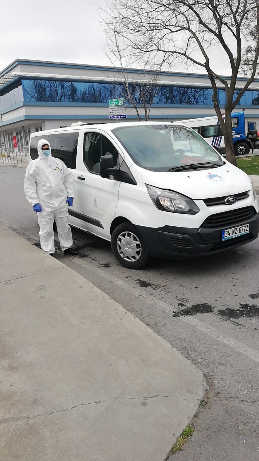 EVDE KAL, SAHİLE İNME!