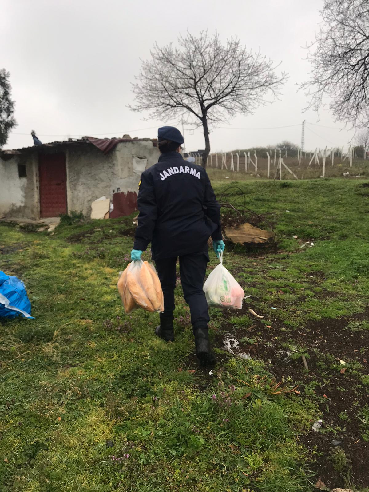 İstanbul’da 65 Yaş ve Üstü ile Kronik Rahatsızlığı Bulunan Vatandaşlarımıza Destek Çalışmaları Başladı