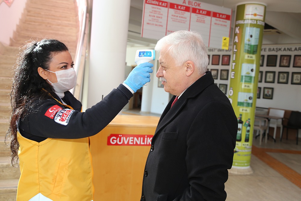 CHP’Lİ BURHANİYE BELEDİYESİNDEN PERSONELİNE 500 TL MORAL VE MOTİVASYON PRİMİ