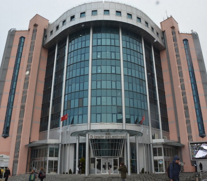 İZMİT BELEDİYESİNE SOSYAL DESTEK SAHA PERSONELİ ALINACAK