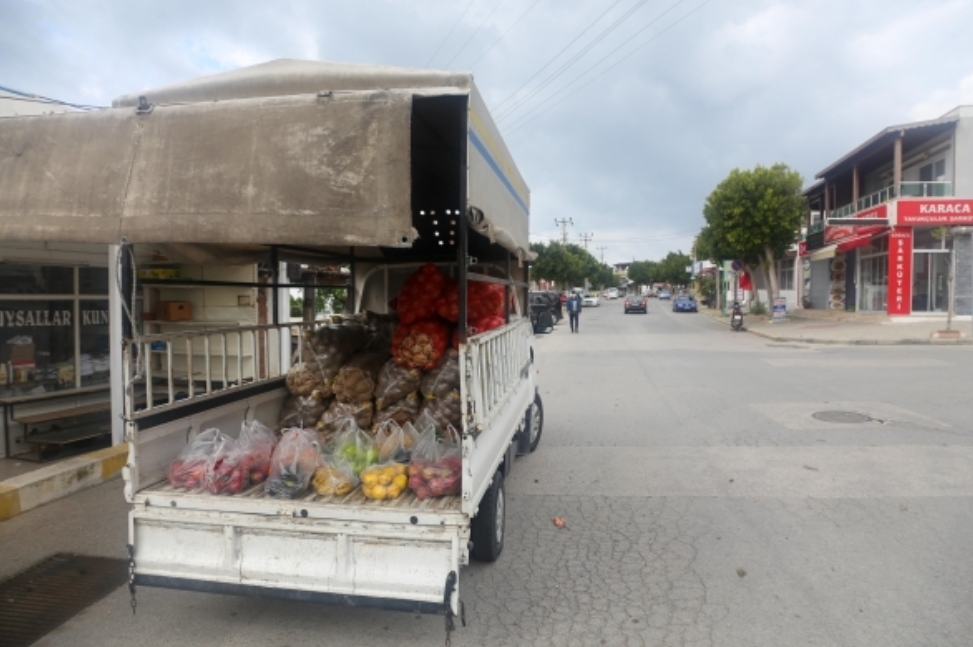 BAŞKAN ARAS, SEYYAR PAZARCILARI DEVREYE SOKTU