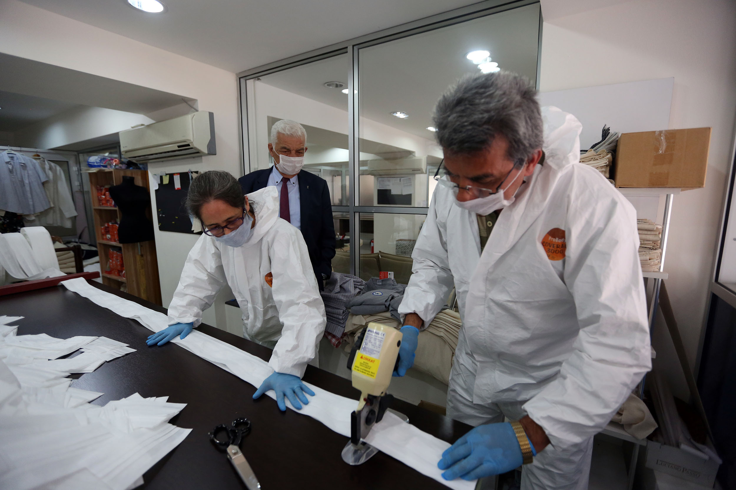 Muğla Büyükşehir 300 Bin Maske Dağıttı