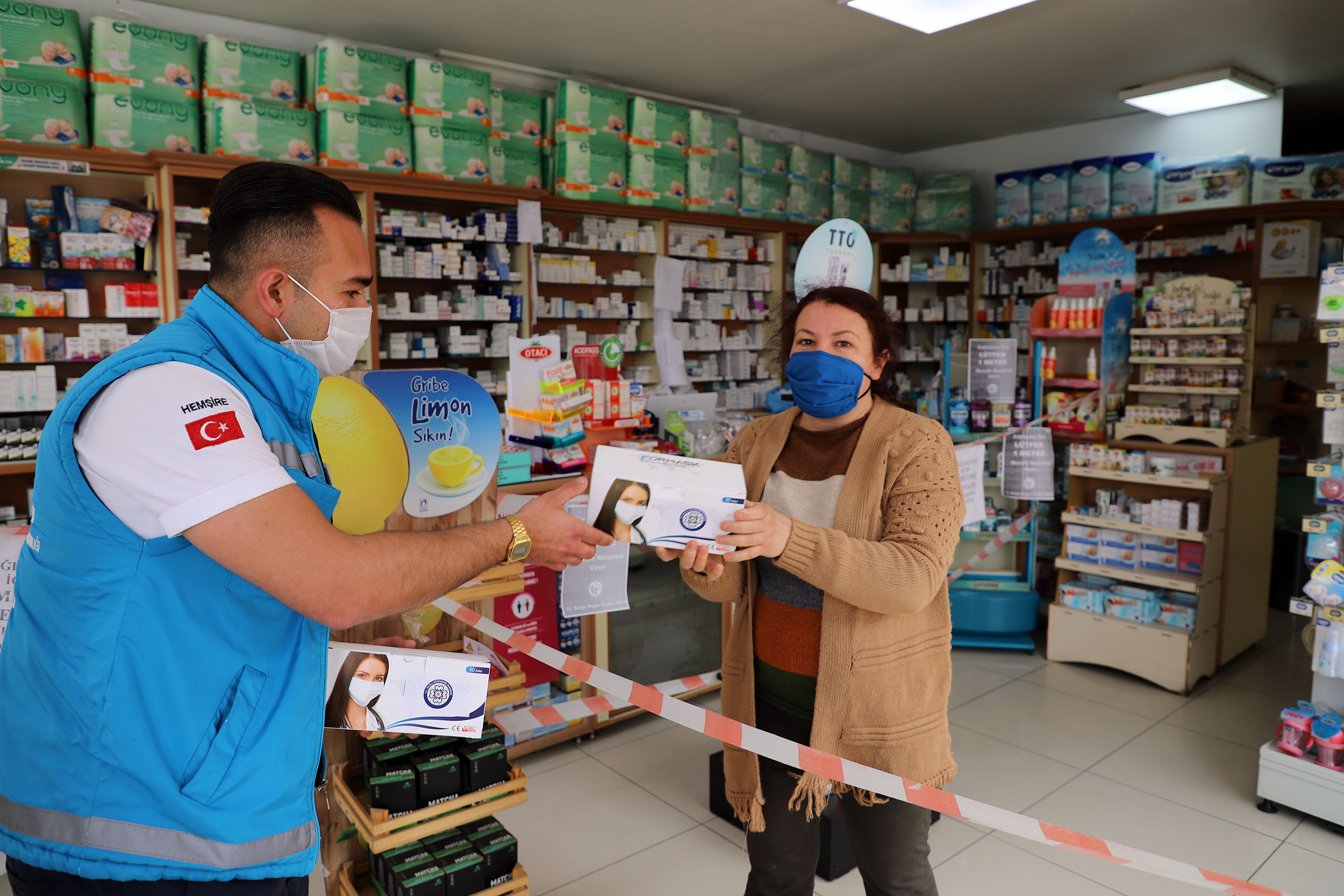 CHP öncülük ediyor Muğla Büyükşehirden Eczanelere Ücretsiz Maske