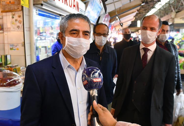 ULUS HALİ’NDE HİJYEN VE SOSYAL MESAFE KURALI DENETİMİ