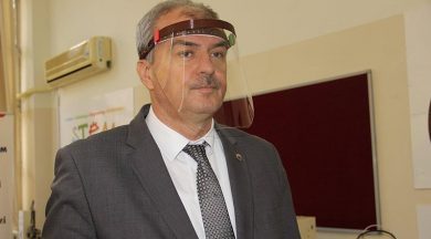 Flaş Flaş: Aydın İl Milli Eğitim Müdürü Seyfullah Okumuş, corona virüsü nedeniyle karantinaya alındı.