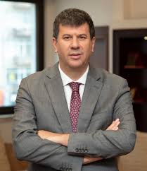 HALKINI DÜŞÜNEN KADIKÖY BELEDİYESİ İHALEYE DEĞİL VİRÜSLE MÜCADELEYE BÜTÇE AYIRDI