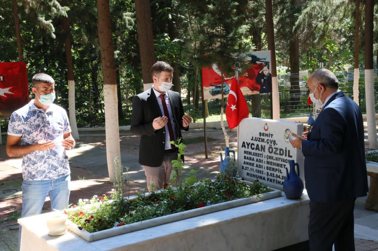 Tayfun Canlı “Şehitlerimizi Rahmetle Anıyoruz”