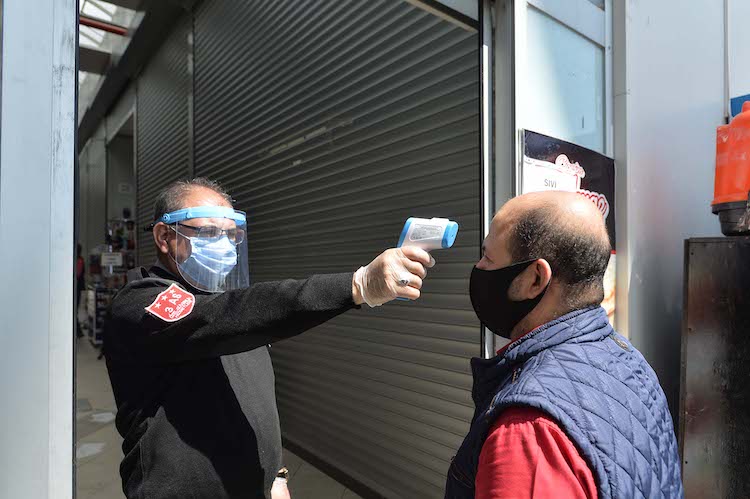 PAZARCI ESNAFINDAN BAŞKAN YAVAŞ’A TEŞEKKÜR