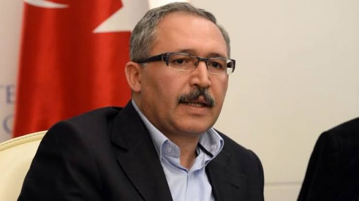 Hürriyet yazarı Selvi Böyle köşesine taşıdı: Şehir hastanesinin yolları yapılıyor Ekrem Bey