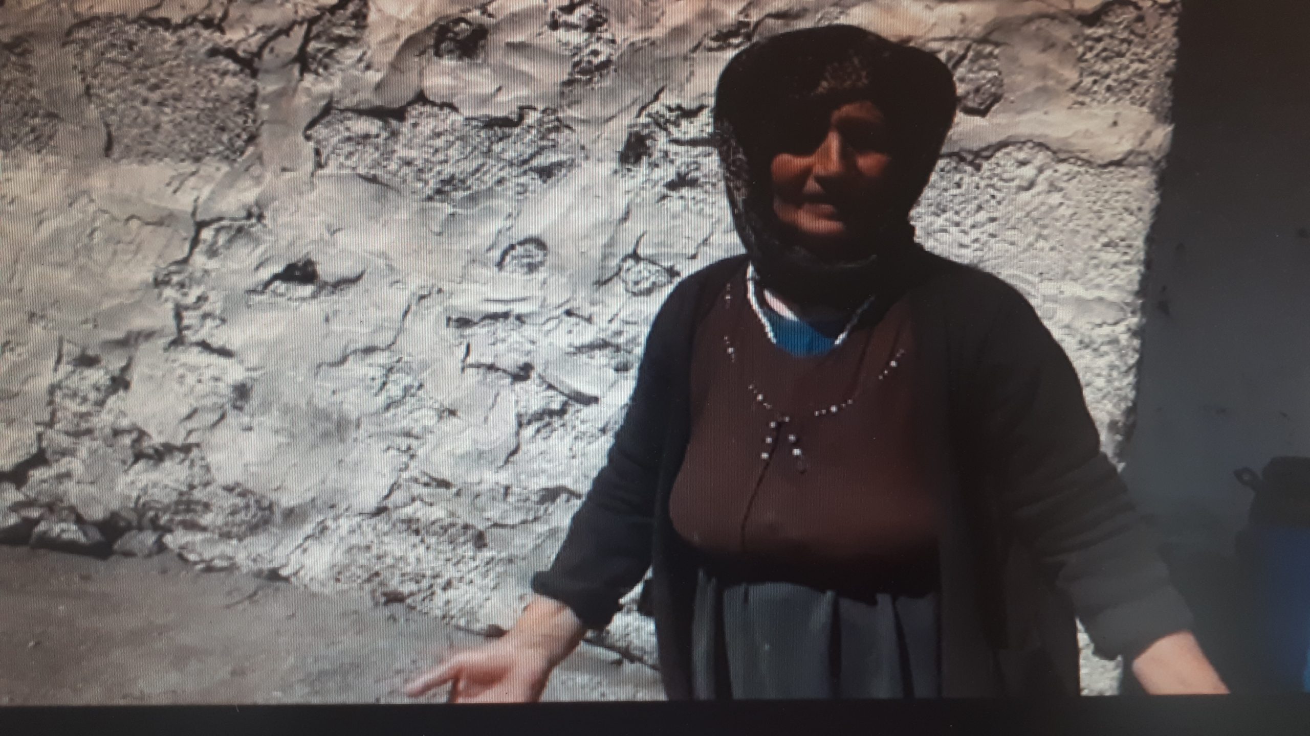 Sit Alanı, Mağdur Etti