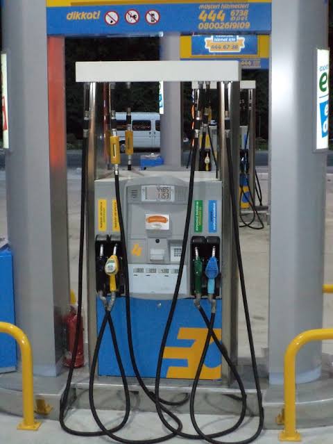 Benzin ve motorine zam yağmuru