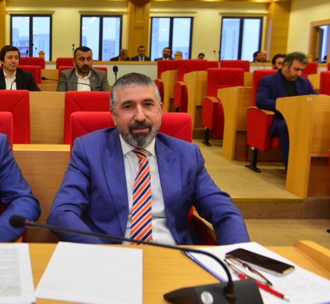 CHP’Lİ SARAÇ SONRADAN GÖRMÜŞ GİBİ ŞIMARIKSINIZ