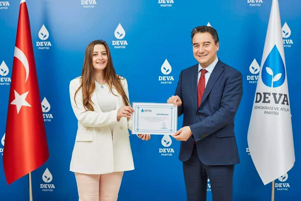 Babacan “Varlık Fonu’nu kapatacağız. Tam bir kara delik…” ifadelerini kullandı.