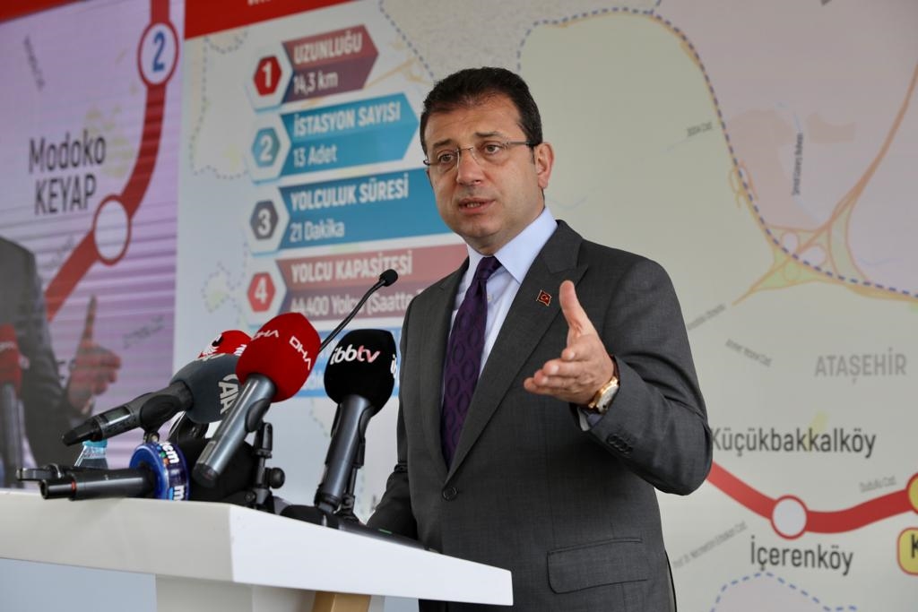 İBB Başkanı İmamoğlu durdurulan Dudullu-Bostancı metro hattının yeniden çalışmalarını başlattı.