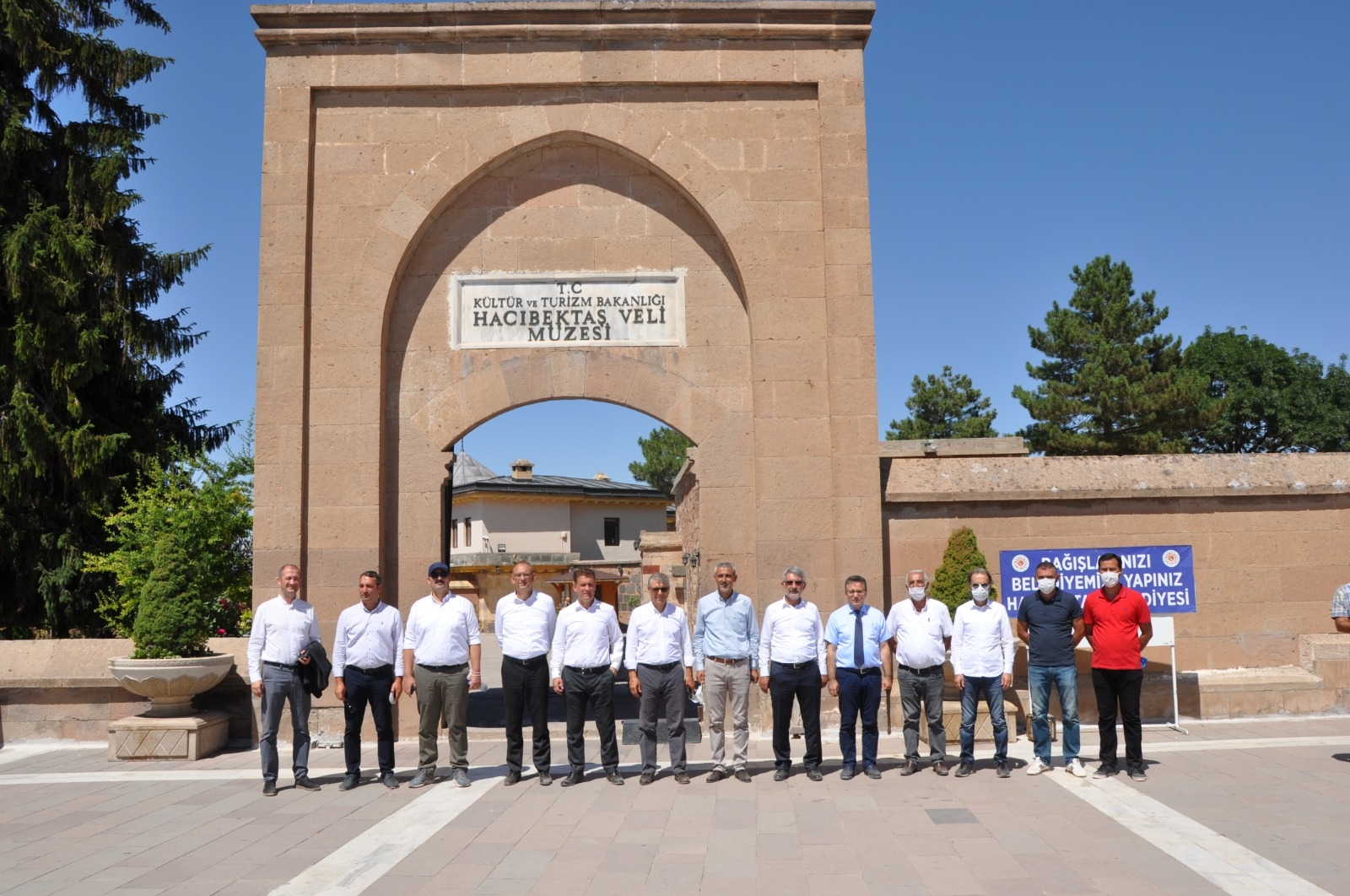 İBB’DEN HACIBEKTAŞ’A BÜYÜK DESTEK