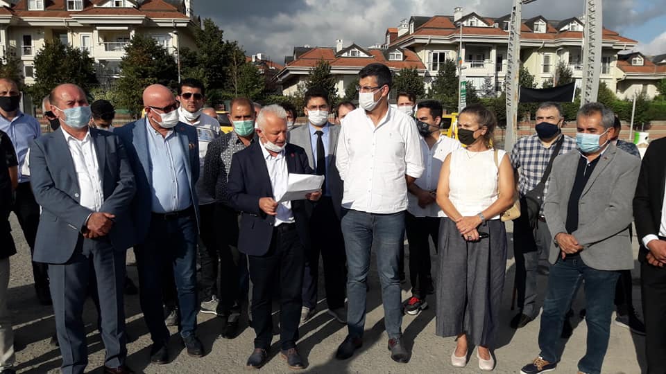 Çekmeköy Belediye Başkanı Ahmet Poyraz gider ayak herşeyi satışa çıkardı