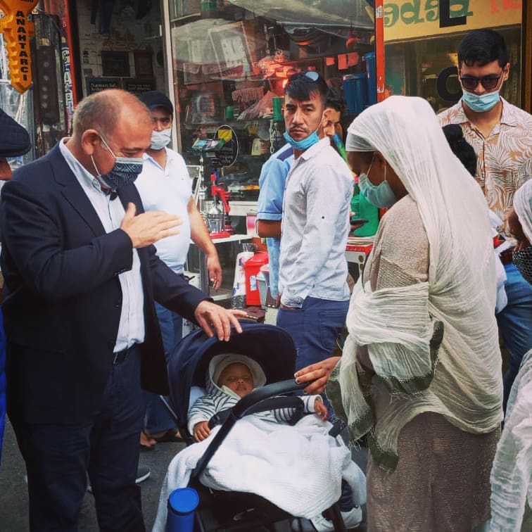 CHP’li Tekin: Onların dertlerine çözüm arayacaksınız. Öyle kuleden bakarak siyasetçilik yapılmaz