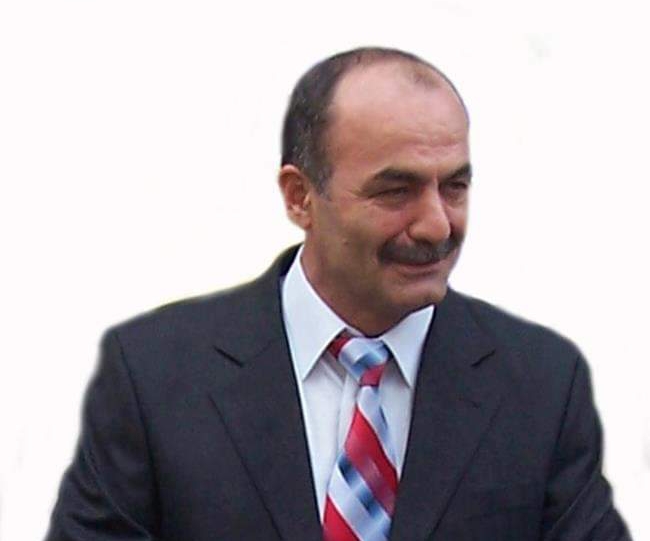 SABRİ ŞENEL’DEN BİR GÜMÜŞHANELİDEN BAYBURT YORUMU!