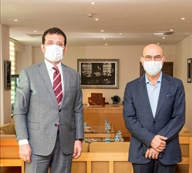 2 Başkan 1 Araya geldi