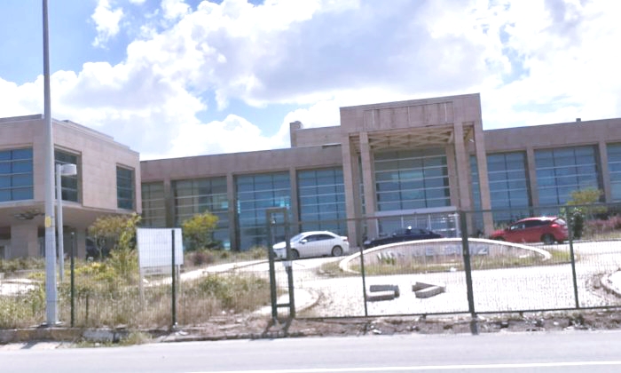 Tuzla Akfırat Beldesi Belediyesine Hilmi Yıldız’ın döneminde harcanan 10 milyon şimdi çürüyor