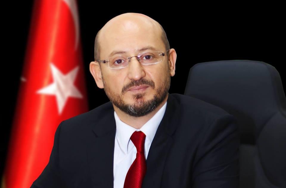 ÖZDİLEK ÖZCAN KİMDİR?