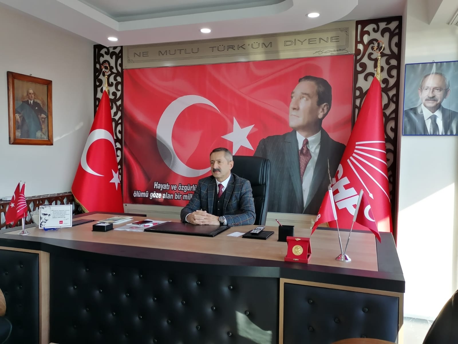 CHP’li Ali Rıza Bozdemir esnafın gönlünü fetih etti