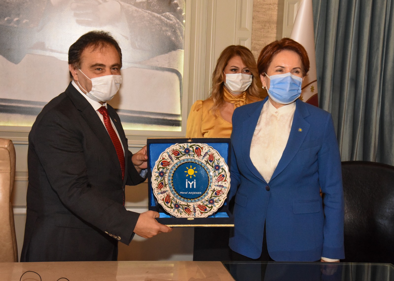 İYİ PARTİ GENEL BAŞKANI AKŞENER, BAŞKAN ŞAHİN’İ ZİYARET ETTİ