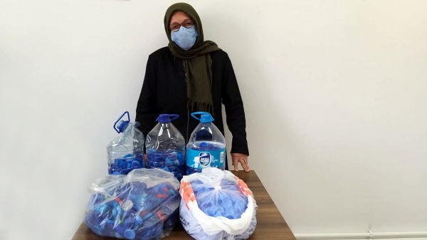 Koca yürekli: 73 Yaşındaki Teyzenin Topladığı Kapaklar Engelli Vatandaşlara Umut Oldu