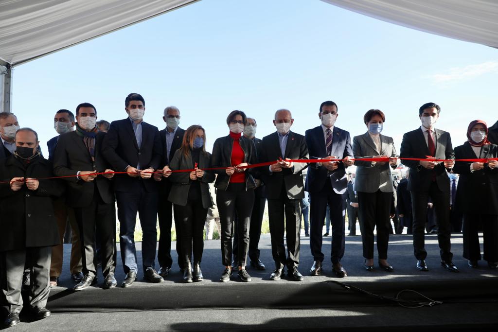 YENİ YILIN İLK HEDİYESİ İBB’DEN