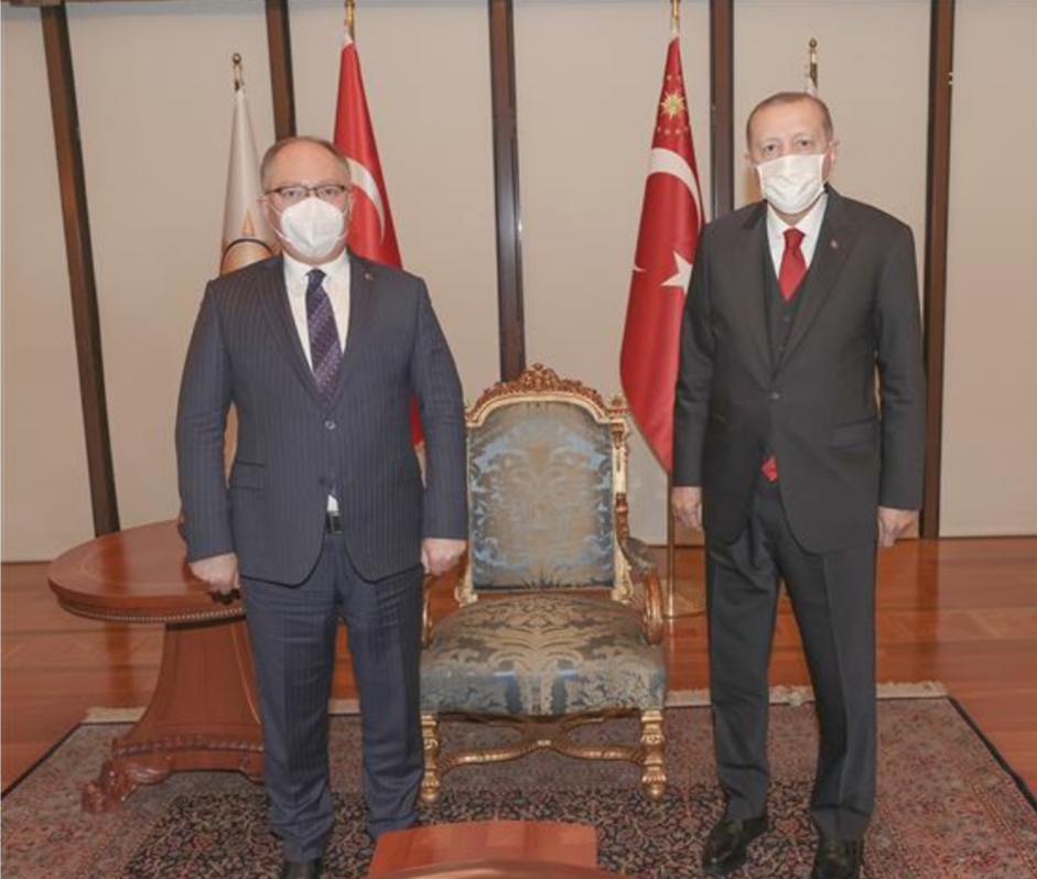 BAŞKANIMIZ BİLGİN CUMHURBAŞKANI ERDOĞAN İLE BİR ARAYA GELDİ…