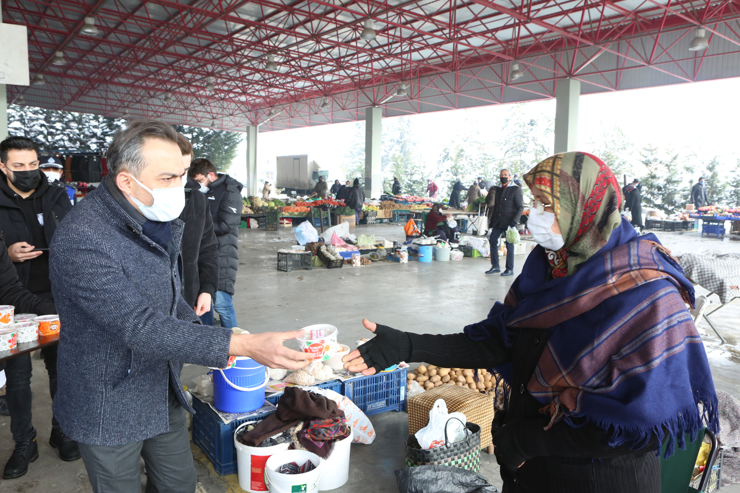 Bolu Belediyesi’nden vatandaşlara kandil lokması