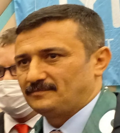 İYİ PARTİ Lİ TÜRKOĞLU: “ÖNEMLİ OLAN BURSASPOR’A ZOR GÜNDE SAHİP ÇIKMAKTIR”