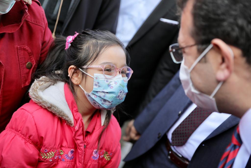 İBB BAŞKANI EKREM İMAMOĞLU’NDAN SÜLEYMANPAŞA’DA ESNAF ZİYARETİ