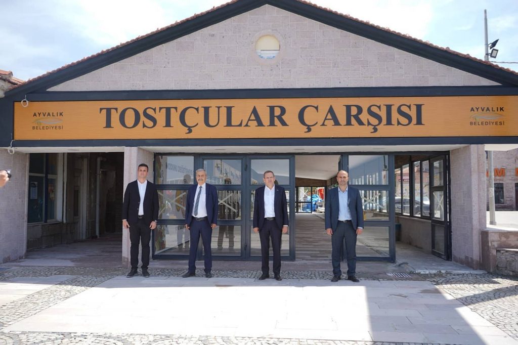 AYVALIK TOSTÇULAR ÇARŞISI YENİ YÜZÜYLE AÇILIŞA HAZIR