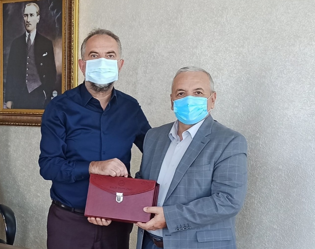 Başkan Sargın ödüllere doymuyor: Türkiye Diyanet Vakfı’ndan Zile Belediyesi’ne Teşekkür Belgesi