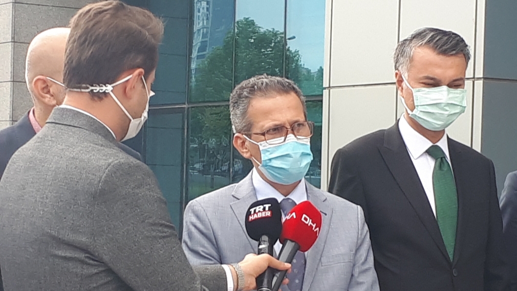 İstanbul Anadolu Adalet Sarayı personeline, deprem çantası dağıttı