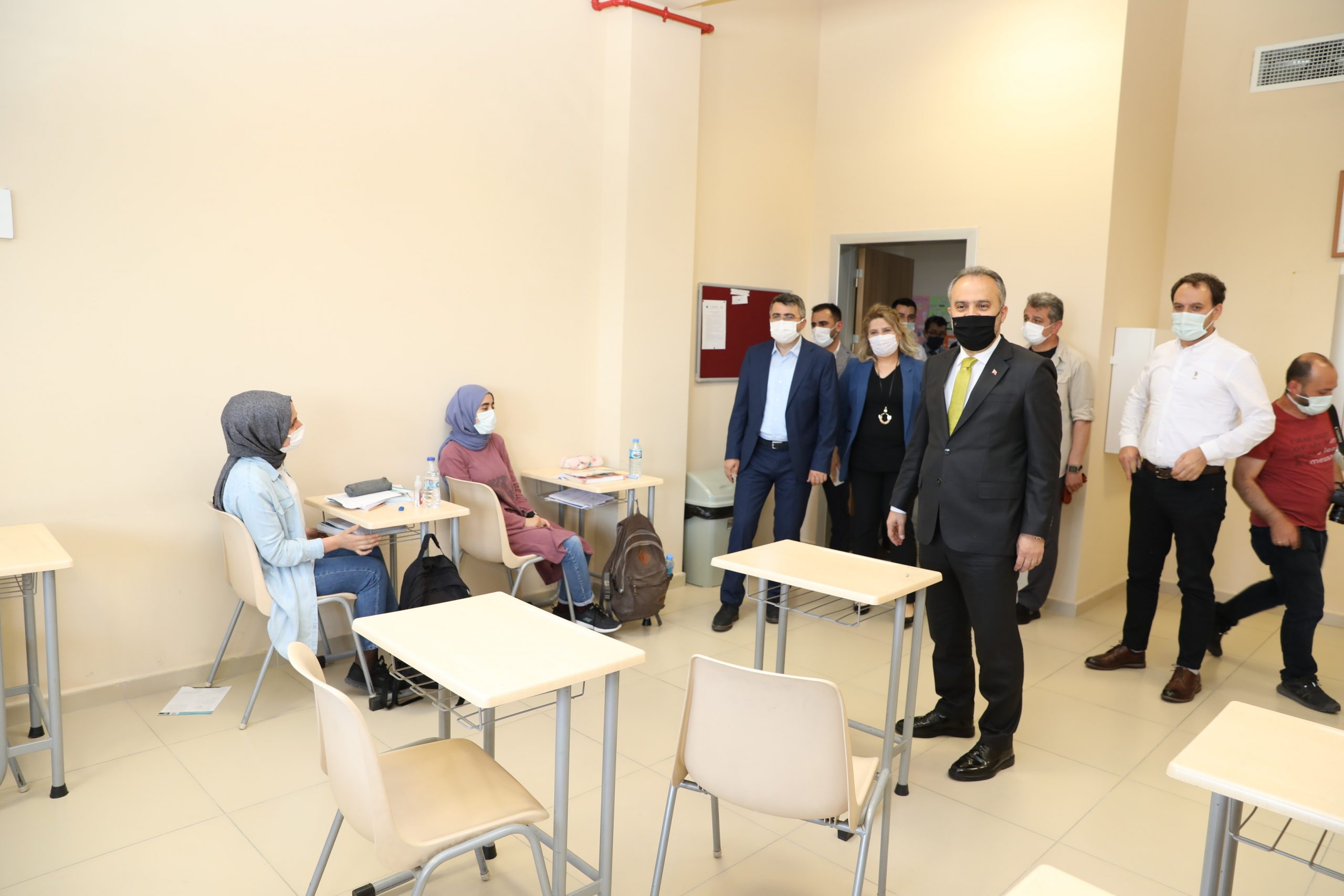 Bursa Büyükşehir’le adım adım üniversiteye