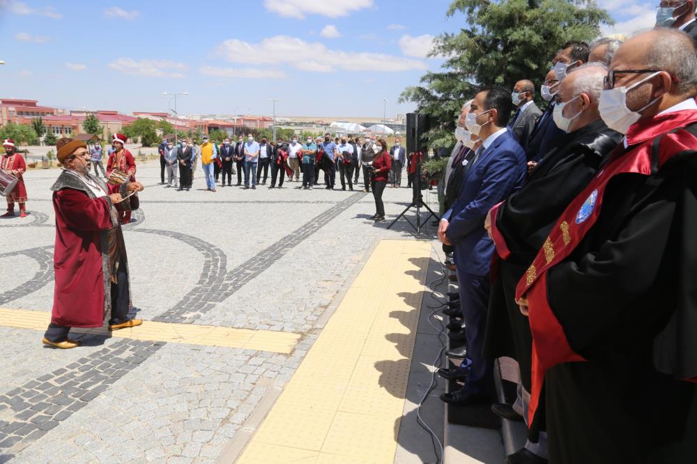BAŞKAN KALAYCI KMÜ KURULUŞ YILI KUTLAMALARINA KATILDI