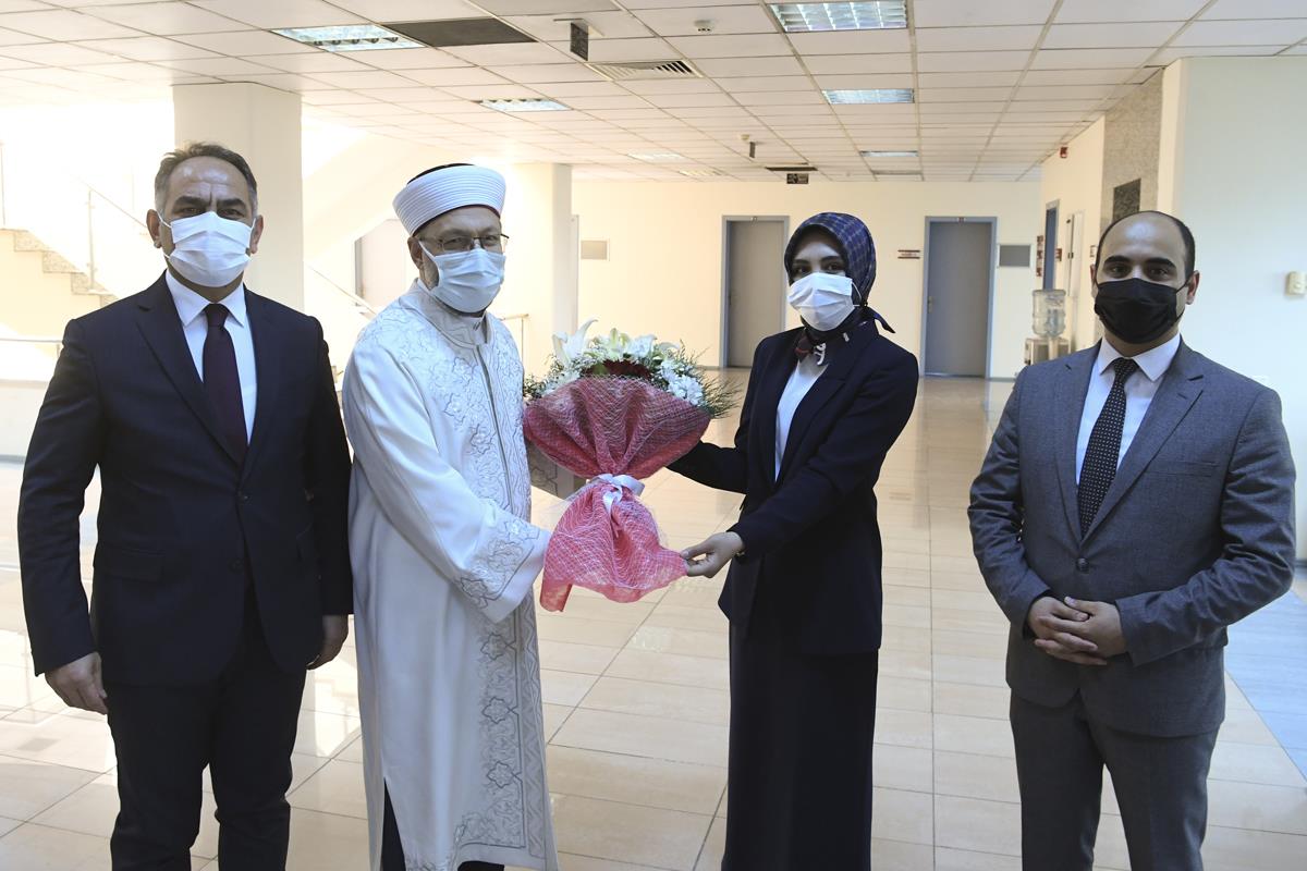 Prof. Dr. Ali Erbaş, 107. Dönem Kaymakam adaylarına konferans verdi