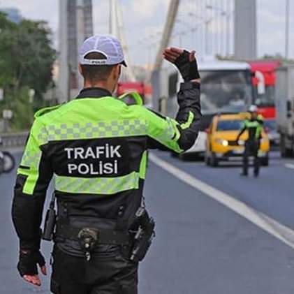 Marmaris polisi keyfi keder basın aracına ceza kesti