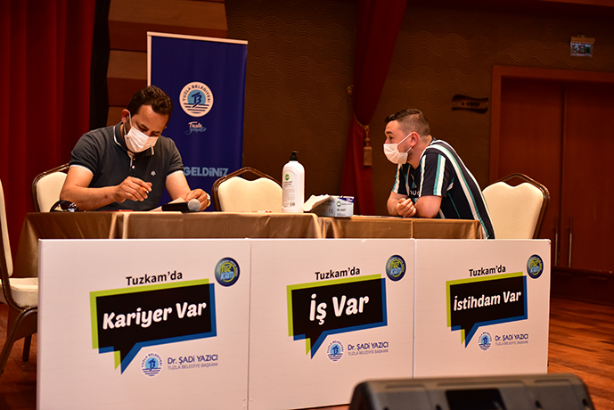 Tuzla’da 5 Ayda 6 Bin İş Arayan İşe Yönlendirildi