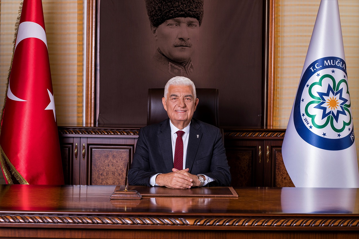 Başkan Gürün, Muğla’da oluşan kalabalığa karşı uyardı, “Misafirlerimiz, lütfen kurallara uysun ve temastan kaçınsın”