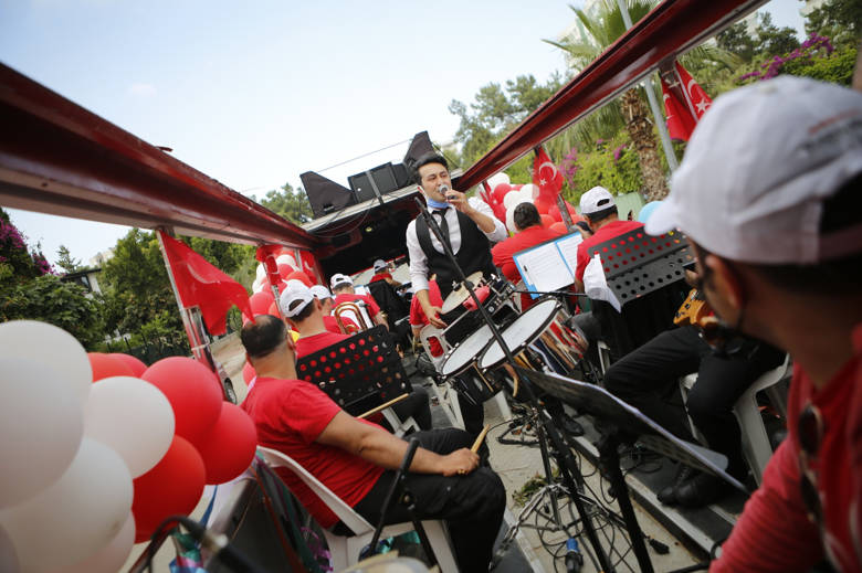 Büyükşehir’den mobil bayram konserleri