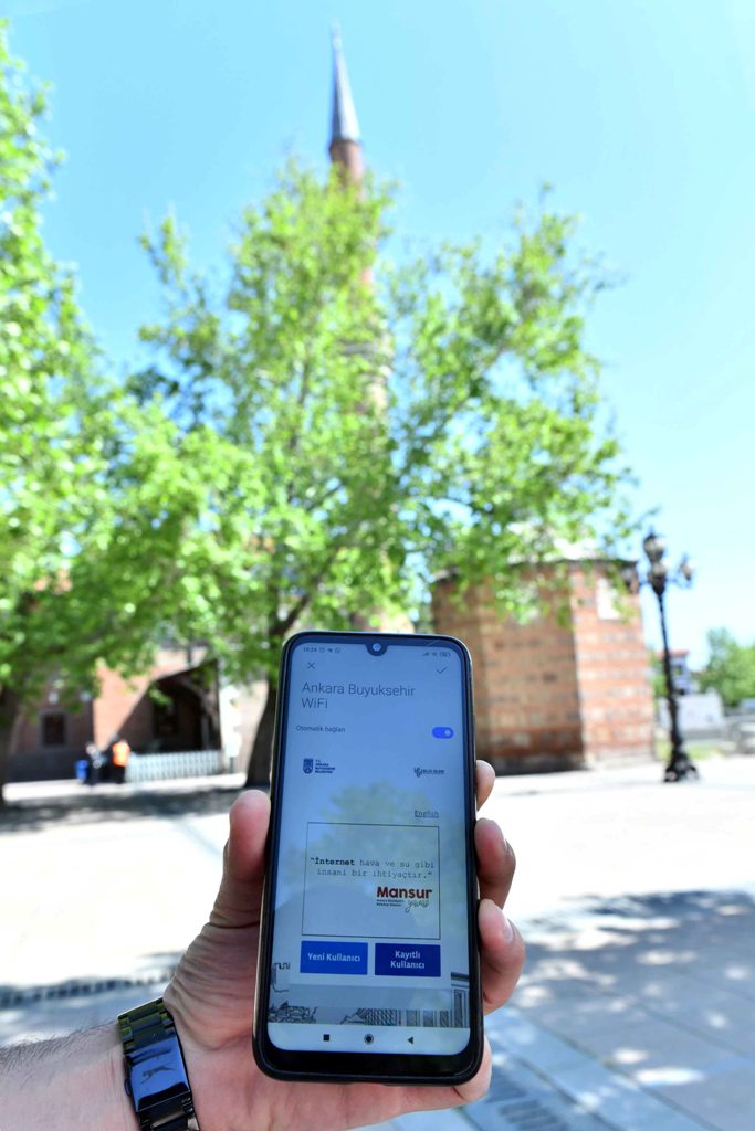 BAŞKENT ANKARA’DA 27 MEYDAN ÜCRETSİZ Wİ-Fİ’YE KAVUŞTU